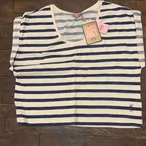 Juicy Couture cropped shirt